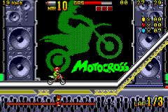Maniac Racer Advance (E) [0484] - screen 1