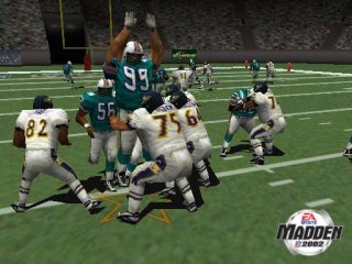 Madden NFL 2002 (U) [!] - screen 1