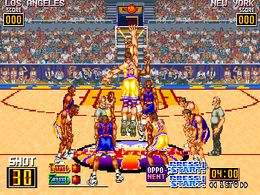 Run and Gun (World ver. EAA 1993 10.8) - screen 1